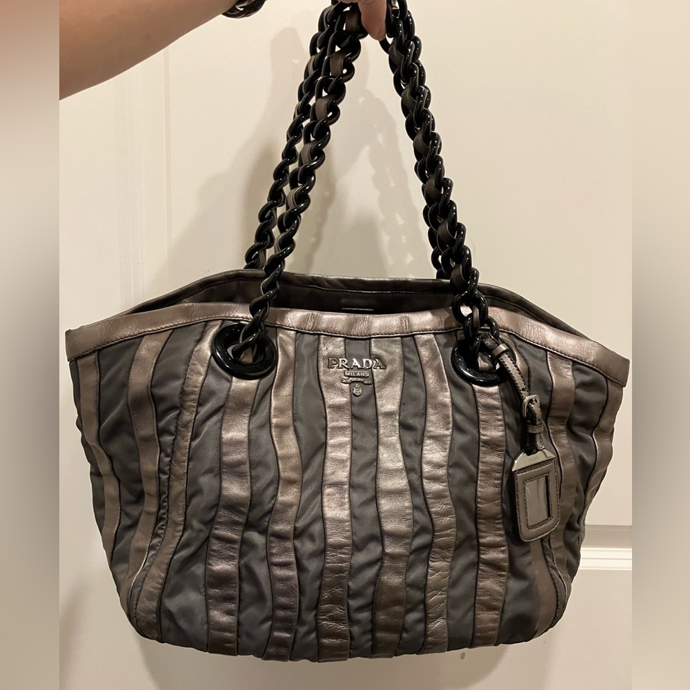 Authenticity Guaranteed Vintage EUC Prada Tessuto Nappa Waves Tote Bag